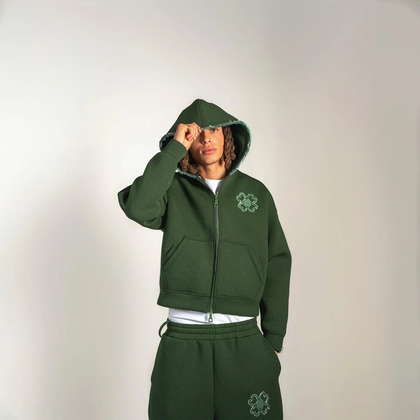 TOROM - GREEN ZIP HOODIE