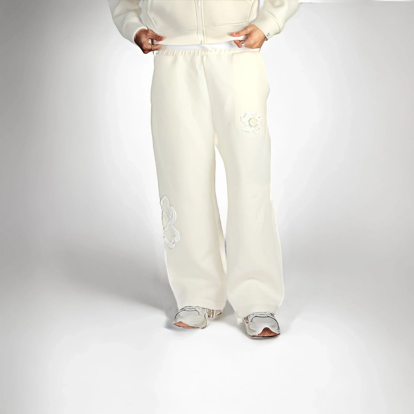 TOROM - CREAM PANTS