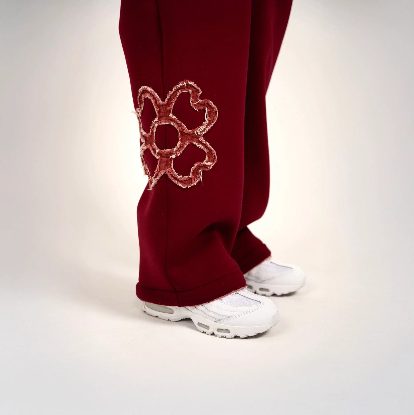 TOROM - RED PANTS